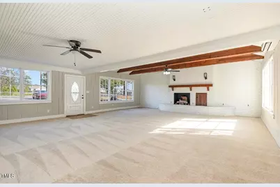 203 W Stewart Street, Coats, NC 27521 - Photo 6