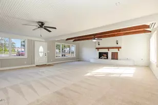 203 W Stewart St, Coats, NC 27521 - Photo 6