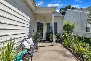 2220 Castle Pines Dr, Raleigh, NC 27604 - Photo 2