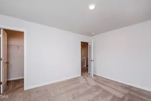 505 Turning Lk Dr, Zebulon, NC 27597 - Photo 12