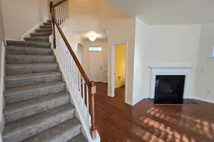 912 Garden Square Ln, Morrisville, NC 27560 - Photo 8