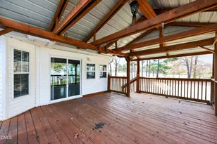 637 Bullhardt Dr, Zebulon, NC 27597 - Photo 4