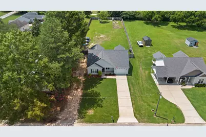 202 S 6th Street, Erwin, NC 28339 - Photo 2