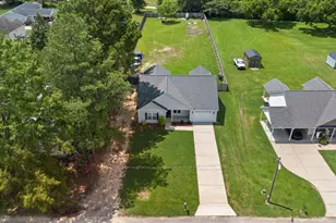 202 S 6th St, Erwin, NC 28339 - Photo 2