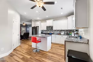 202 S 6th St, Erwin, NC 28339 - Photo 10