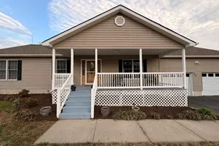 111 Fox Crossing Dr, Roxboro, NC 27574 - Photo 2