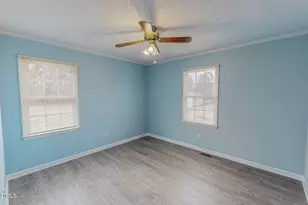 111 Fox Crossing Dr, Roxboro, NC 27574 - Photo 16