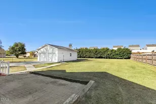 132 Yellow Stone Ln, Smithfield, NC 27577 - Photo 32