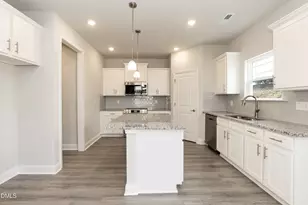 94 Decatur Dr, Fuquay Varina, NC 27526 - Photo 8