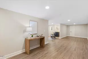 509 Oakland Dr, Raleigh, NC 27609 - Photo 24