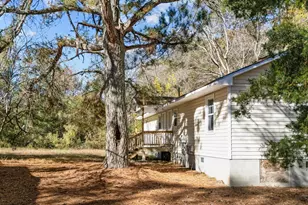 691-693 Boddie St, Henderson, NC 27536 - Photo 8