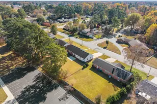 311 Marlowe Dr, Dunn, NC 28334 - Photo 10