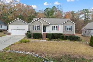 404 Cross Link Dr, Angier, NC 27501 - Photo 2