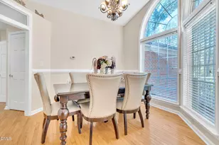 1605 Brierley Hill Ct, Raleigh, NC 27610 - Photo 4