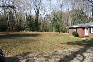 424 Halifax St, Warrenton, NC 27589 - Photo 2
