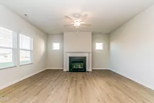 73 Plantation Dr, Youngsville, NC 27596 - Photo 4