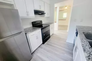 5817 Shady Grove Cir, Raleigh, NC 27609 - Photo 16