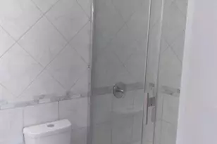 1015 Holmes St, Raleigh, NC 27601 - Photo 8