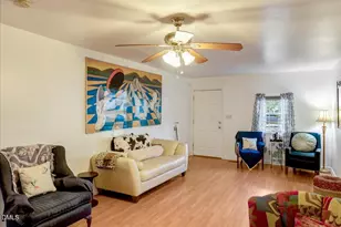 509 N Clark St, Henderson, NC 27536 - Photo 6