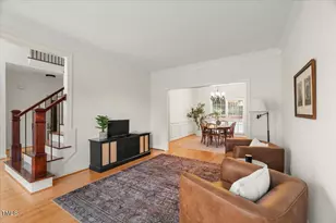 907 Haddon Hall Dr, Apex, NC 27502 - Photo 4