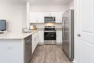 262 Rusling Leaf Dr, Fuquay Varina, NC 27526 - Photo 4