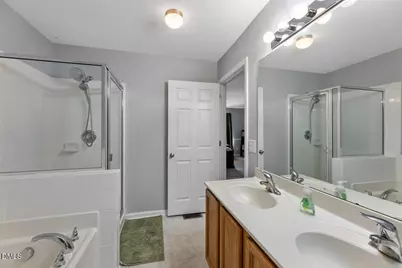 401 Scripps Lane #104, Raleigh, NC 27610 - Photo 14