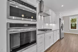 13 Blackthorn Ln, Durham, NC 27703 - Photo 12