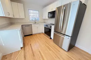 114 Channing Ln, Chapel Hill, NC 27516 - Photo 4