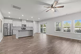 320 Sage Oak Ln, Holly Springs, NC 27540 - Photo 4