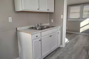 313 Jacobs St, Rocky Mount, NC 27804 - Photo 4