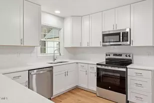 3129 Merrianne Dr, Raleigh, NC 27607 - Photo 6