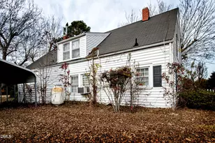 120 Furney Pearce Rd, Zebulon, NC 27597 - Photo 4