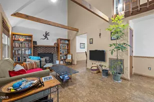 2 Drakesway Ct, Durham, NC 27713 - Photo 6