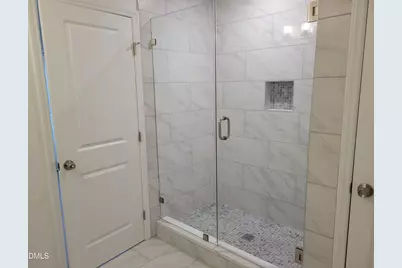 307 E East End Avenue, Durham, NC 27703 - Photo 8