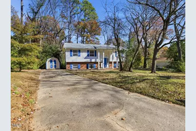 806 Oakley Court, Cary, NC 27511 - Photo 2