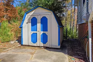 806 Oakley Ct, Cary, NC 27511 - Photo 50