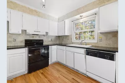 806 Oakley Court, Cary, NC 27511 - Photo 16