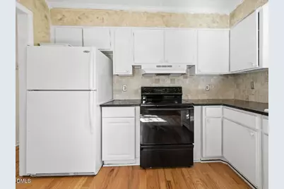 806 Oakley Court, Cary, NC 27511 - Photo 18