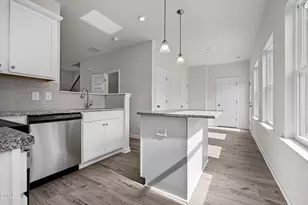 213 Courtside Dr, Dunn, NC 28334 - Photo 10