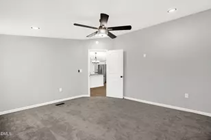 3227 E Calloway Dr, Mebane, NC 27302 - Photo 18