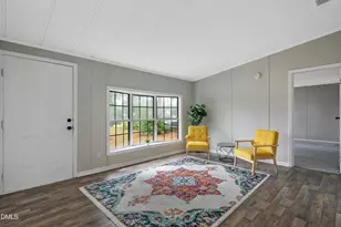 5444 Gilcrest Sands Dr, Hope Mills, NC 28348 - Photo 8