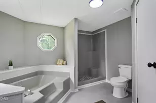 5444 Gilcrest Sands Dr, Hope Mills, NC 28348 - Photo 32