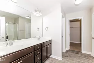 180 Ambergate Dr, Youngsville, NC 27596 - Photo 10