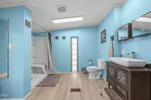 3829 Gayle Dr, Haw River, NC 27258 - Photo 24