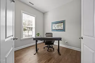 724 Peninsula Forest Pl, Cary, NC 27519 - Photo 6