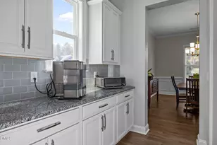 724 Peninsula Forest Pl, Cary, NC 27519 - Photo 4