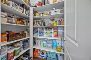 724 Peninsula Forest Pl, Cary, NC 27519 - Photo 8