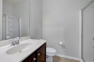 2005 Valleystone Dr, Cary, NC 27519 - Photo 36