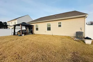 390 Legacy Dr, Youngsville, NC 27596 - Photo 4
