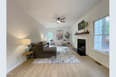 9332 Leslieshire Drive, Raleigh, NC 27615 - Photo 8